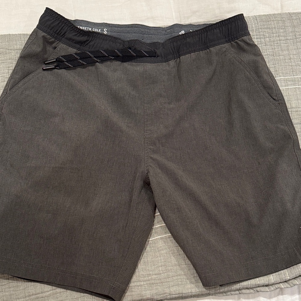 Kenneth Cole Gray Men's Shorts